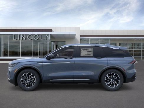 New 2026 Lincoln Nautilus Premier w/ Equipment Group 102A AWD/4WD image 3