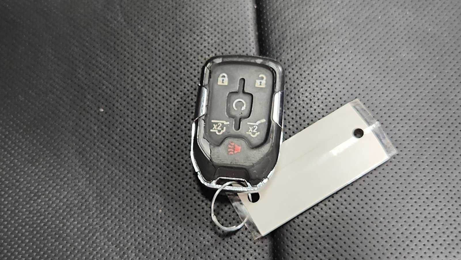 Used 2017 Chevrolet Tahoe Premier AWD/4WD image 33