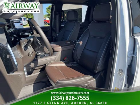Used 2024 GMC Sierra 1500 Denali w/ Denali Reserve Package AWD/4WD image 10