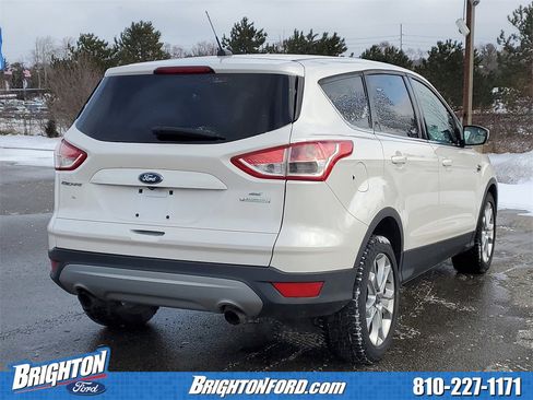 Used 2015 Ford Escape SE image 4