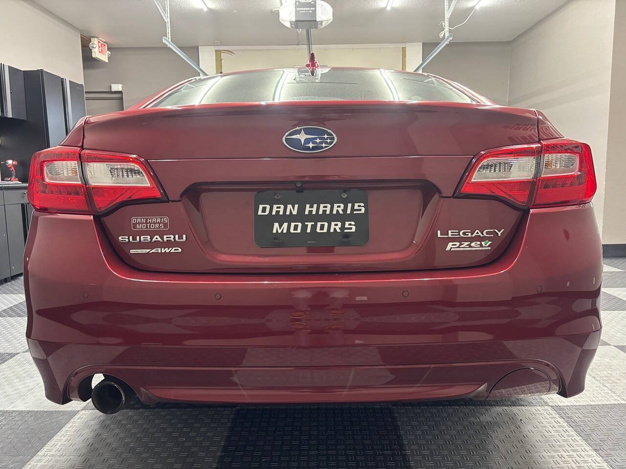 Used 2017 Subaru Legacy 2.5i Sport AWD/4WD image 12