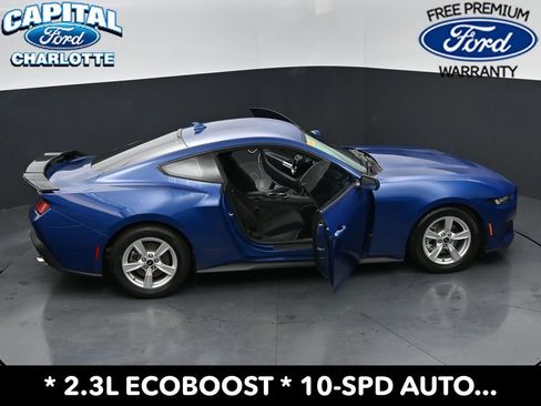 Used 2024 Ford Mustang Coupe RWD image 31