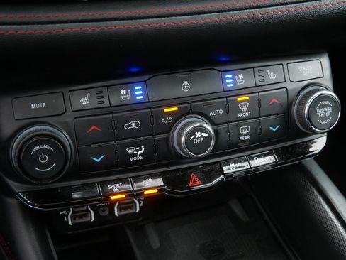 Certified 2023 Dodge Durango R/T AWD/4WD image 34