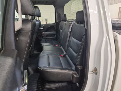 Used 2016 GMC Sierra 1500 SLE w/ SLE Value Package image 16