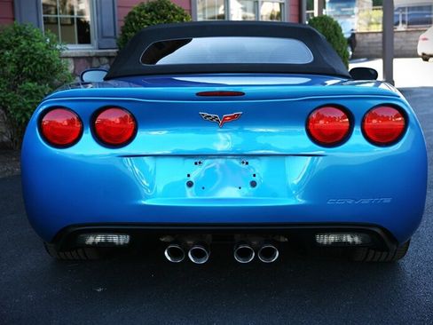Used 2009 Chevrolet Corvette Convertible w/ Preferred Equipment Group RWD image 7