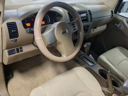 Used 2007 Nissan Frontier LE image 11