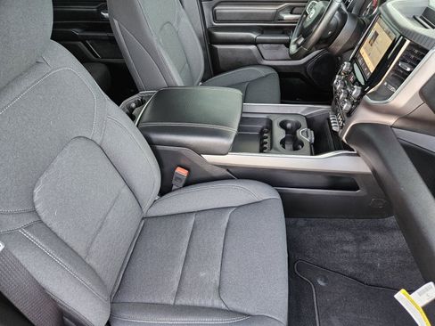 Used 2026 RAM 1500 Express image 17