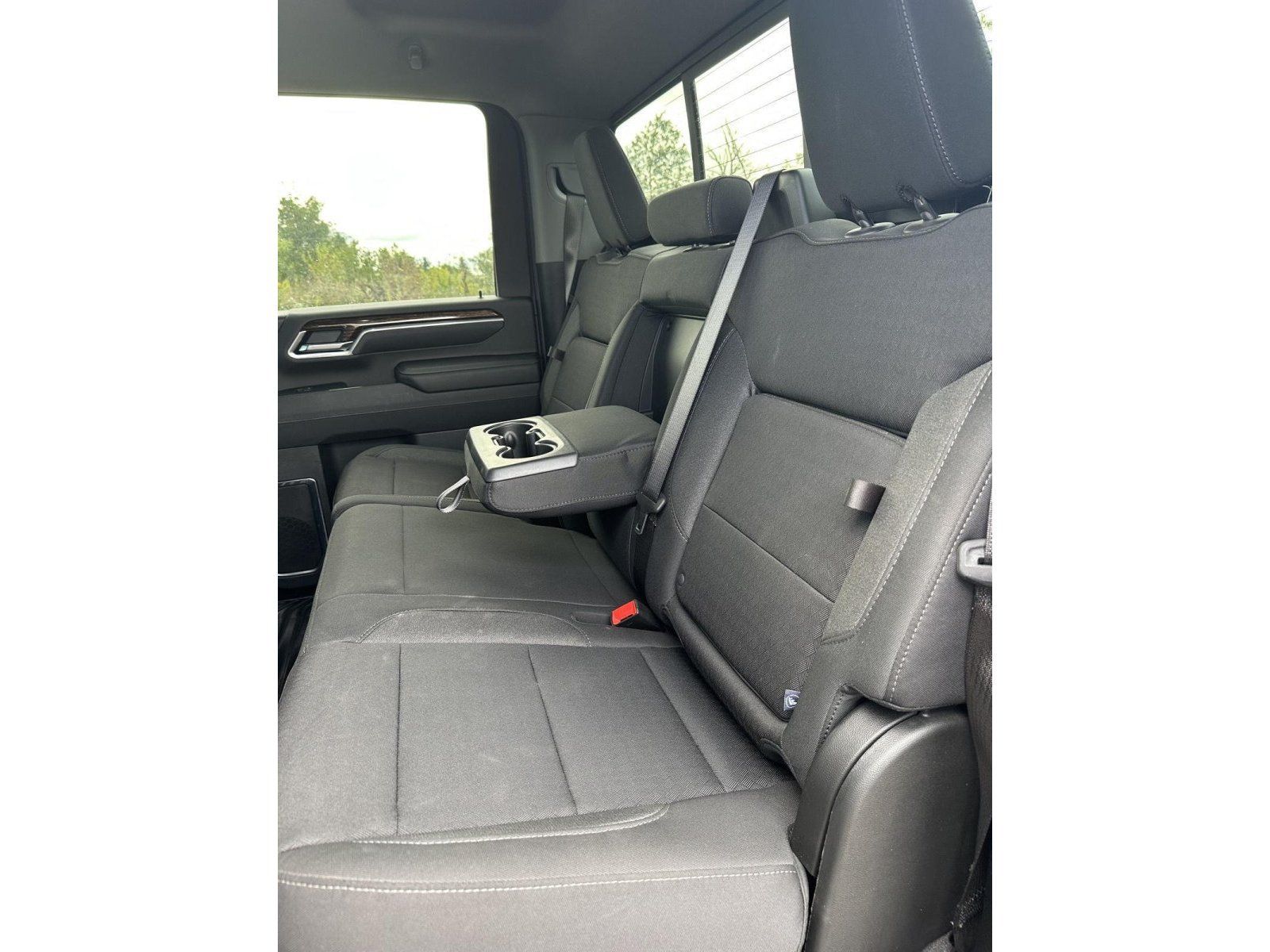 Used 2025 GMC Sierra 2500 SLE w/ Preferred Package AWD/4WD image 34