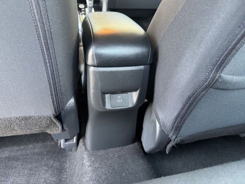 Used 2025 Nissan Versa SV image 23