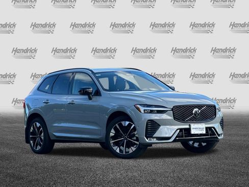 Used 2026 Volvo XC60 B5 Plus w/ Climate Package AWD/4WD image 2