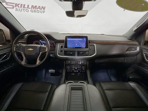 Used 2021 Chevrolet Tahoe High Country w/ Premium Package AWD/4WD image 25