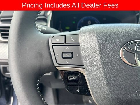 Used 2026 Toyota Camry SE w/ Convenience Package FWD image 7