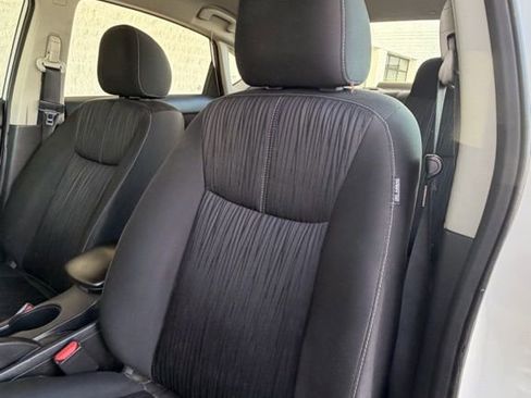 Used 2018 Nissan Sentra SV image 2