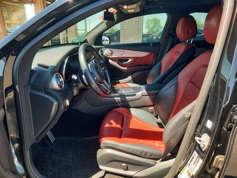 Used 2021 Mercedes-Benz GLC 300 4MATIC Coupe image 6