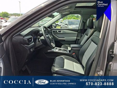 Certified 2023 Ford Explorer XLT w/ Equipment Group 202A AWD/4WD image 14