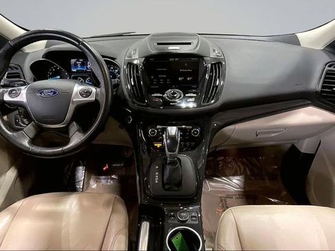 Used 2015 Ford Escape Titanium w/ Equipment Group 301A AWD/4WD image 15