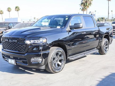 New 2026 RAM 1500 Express AWD/4WD image 4