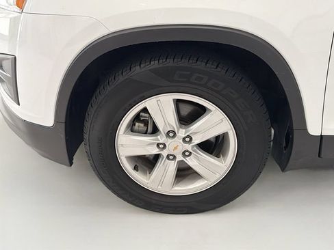 Used 2016 Chevrolet Trax LT FWD image 24