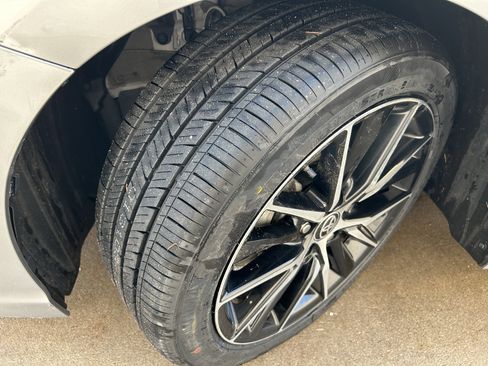 Certified 2024 Toyota Camry SE image 10