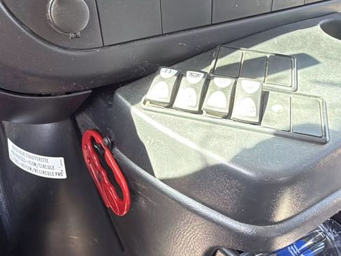 Used 2012 Chevrolet Express 3500 w/ School Bus Package image 33