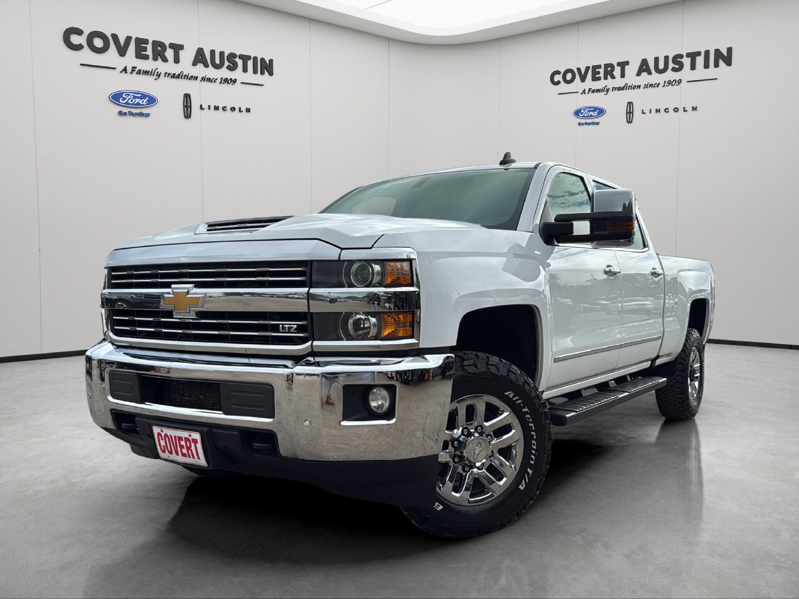Used 2019 Chevrolet Silverado 2500 LTZ w/ Duramax Plus Package AWD/4WD image 1