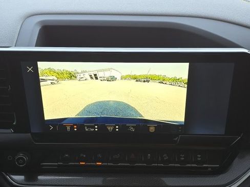 Used 2025 Chevrolet Silverado 1500 ZR2 w/ Technology Package AWD/4WD image 39