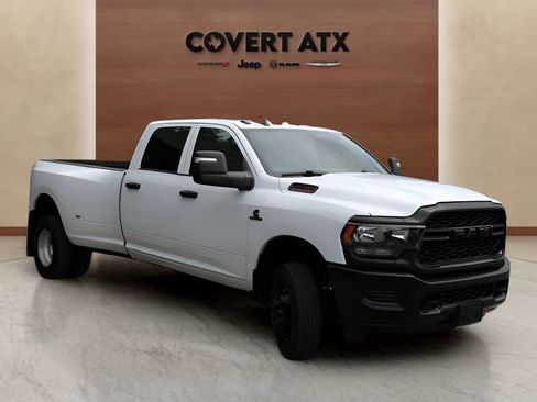 Used 2024 RAM 3500 Tradesman AWD/4WD image 7