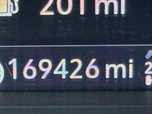 Used 2021 Chevrolet Silverado 1500 LT image 35