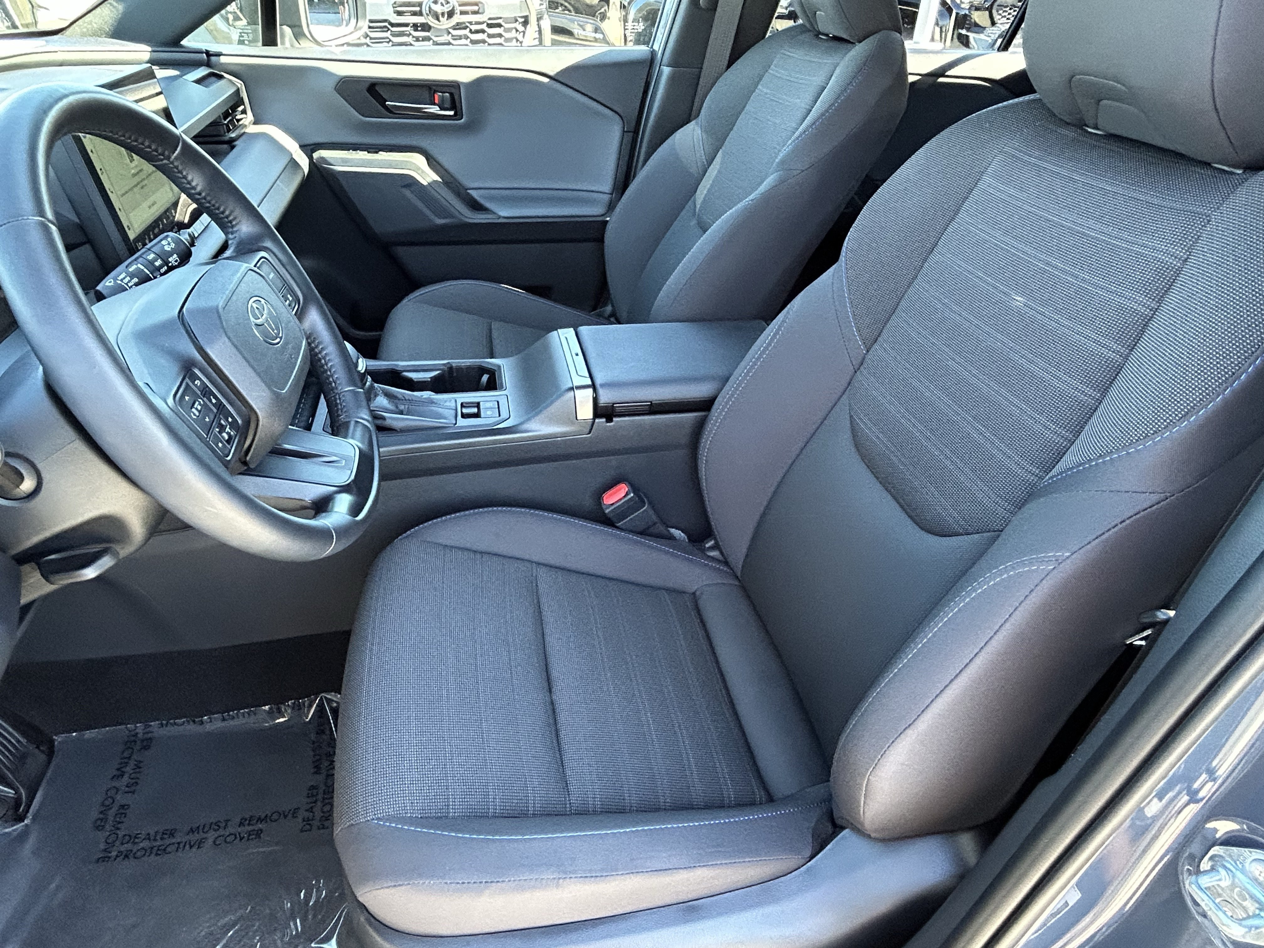 Used 2026 Toyota RAV4 SE w/ Convenience Package AWD/4WD image 16