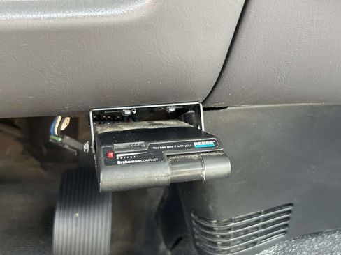 Used 2004 Ford F150 XL RWD image 22