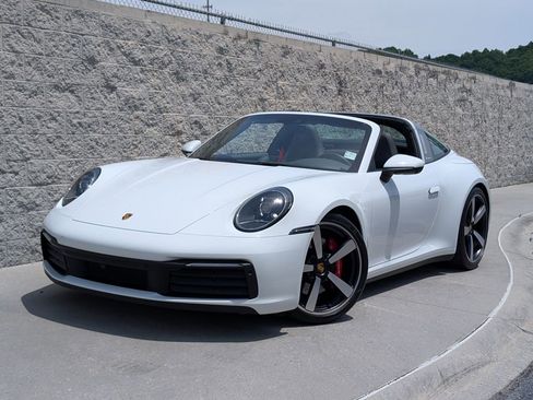 Certified 2024 Porsche 911 Targa 4S AWD/4WD image 1