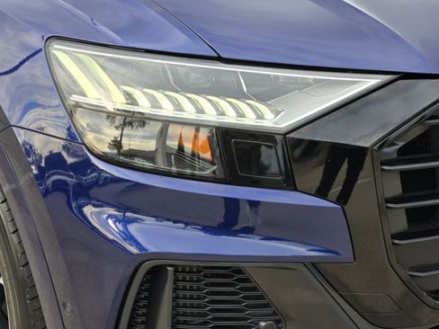 Used 2021 Audi Q8 Premium Plus w/ Premium Plus Package AWD/4WD image 10