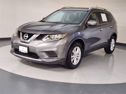 Used 2015 Nissan Rogue SV