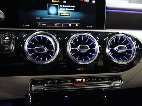 Used 2019 Mercedes-Benz A 220 w/ Premium Package image 33