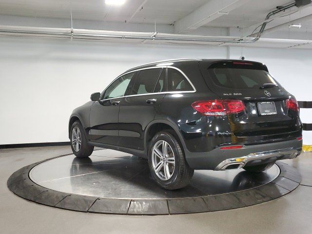 Used 2021 Mercedes-Benz GLC 300 4MATIC image 15