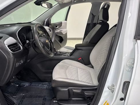 Used 2020 Chevrolet Equinox LS AWD/4WD image 11