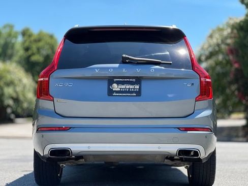 Used 2018 Volvo XC90 T6 Momentum w/ Momentum Plus Package AWD/4WD image 6