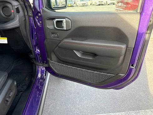 New 2026 Jeep Wrangler Unlimited Rubicon AWD/4WD image 14