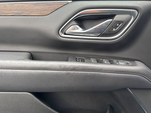 Certified 2024 Chevrolet Suburban Premier image 10