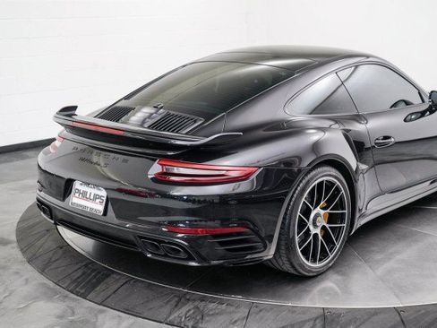 Used 2019 Porsche 911 Turbo S image 11