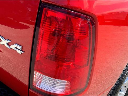 Used 2022 RAM 1500 Classic SLT w/ Trailer & Traction Group AWD/4WD image 23