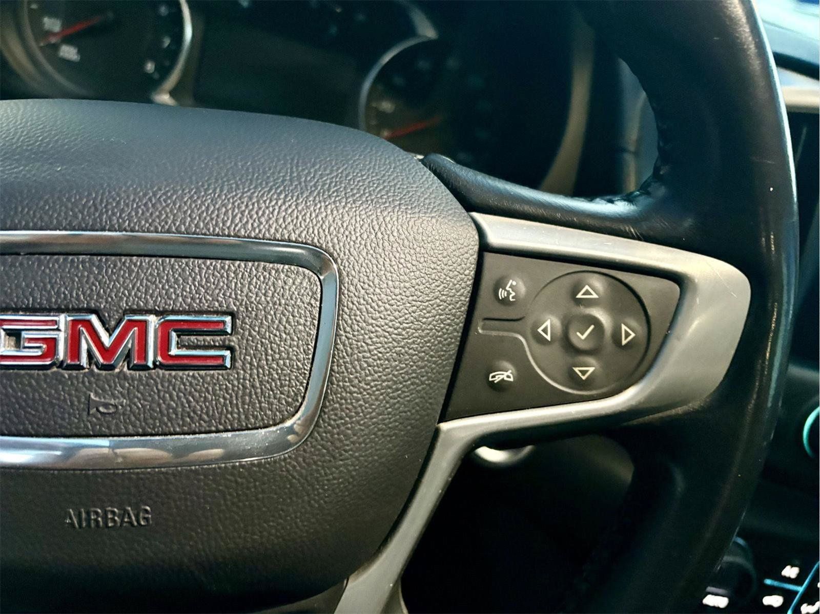 Used 2020 GMC Terrain SLT FWD image 15