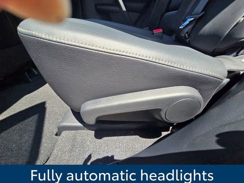 Used 2015 Toyota RAV4 Limited w/ Outdoor Package FWD image 13