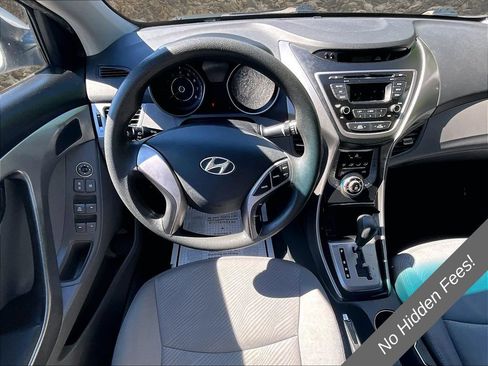 Used 2013 Hyundai Elantra GLS FWD image 5
