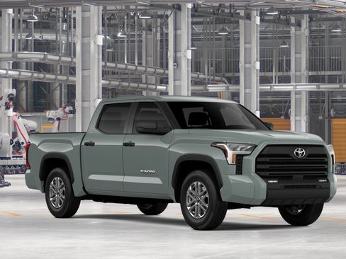 New 2026 Toyota Tundra SR5 AWD/4WD image 15