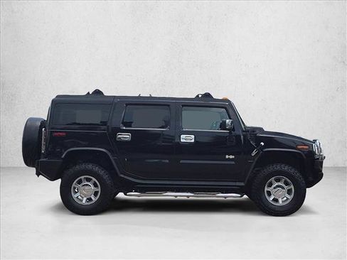 Used 2005 HUMMER H2 w/ Preferred Equipment Group AWD/4WD image 4