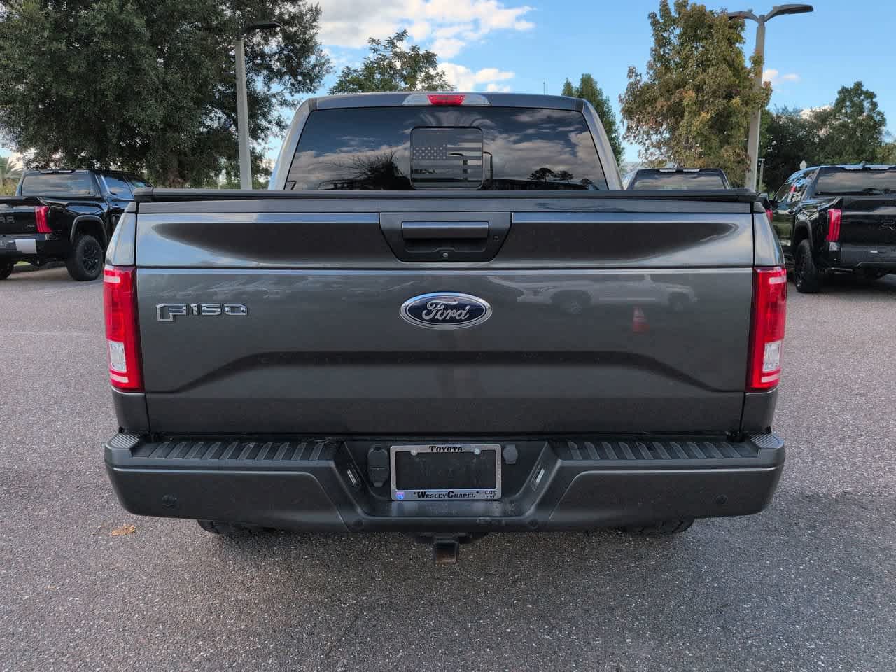 Used 2017 Ford F150 XLT w/ Equipment Group 302A Luxury AWD/4WD image 5