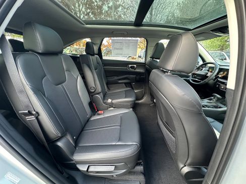 New 2026 Kia Sorento X-Line EX image 18