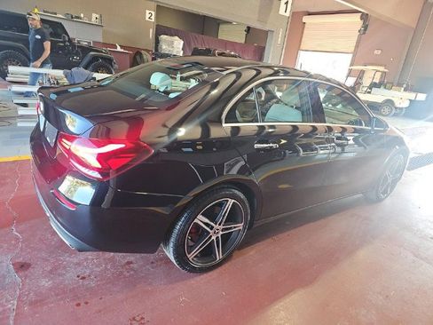 Used 2019 Mercedes-Benz A 220 image 3