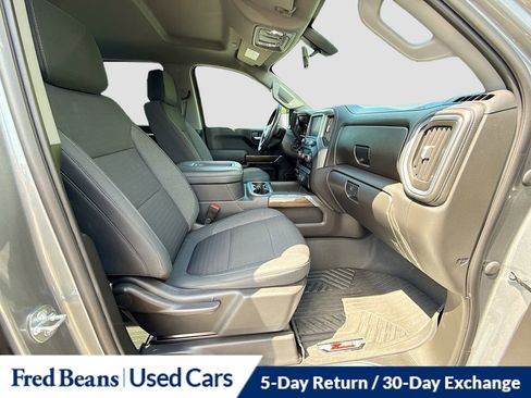 Used 2021 Chevrolet Silverado 1500 LT Trail Boss w/ LPO, Dark Essentials Package AWD/4WD image 33